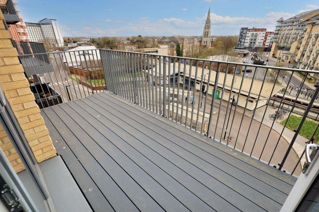 Flat 15, Denman House, 1 New Road, Feltham TW14 9AJ 7