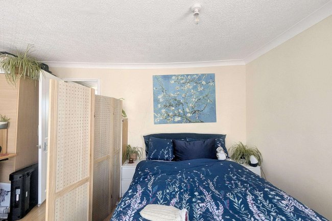 48 Dalyell Road, Brixton, London SW9 9UP 9