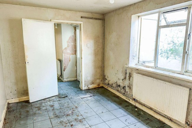 Flat A, 20 Ariel Road, London NW6 2DY 7