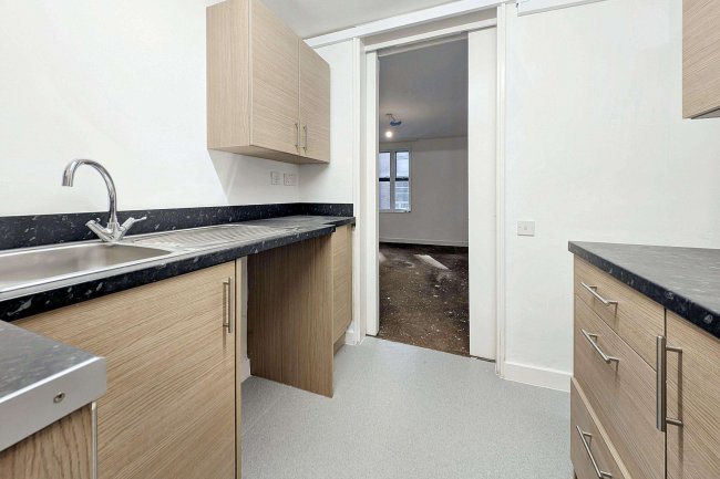 86 Waterloo Street, Newcastle Upon Tyne, Tyne and Wear, NE1 4DG 6