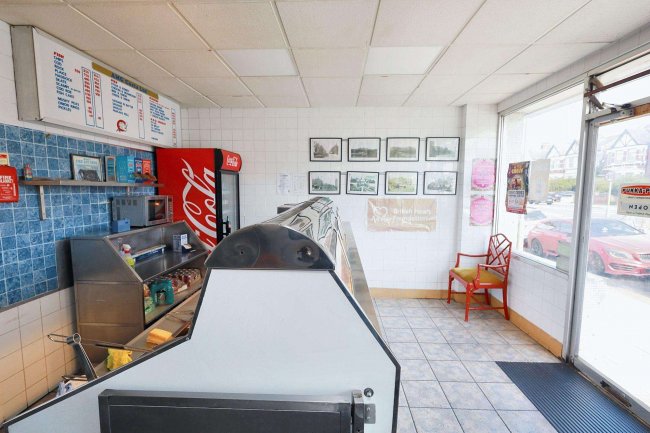 131 Colney Hatch Lane, Muswell Hill, London N10 1HD 5