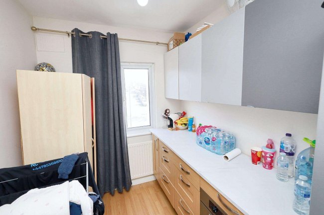 131 Colney Hatch Lane, Muswell Hill, London N10 1HD 5