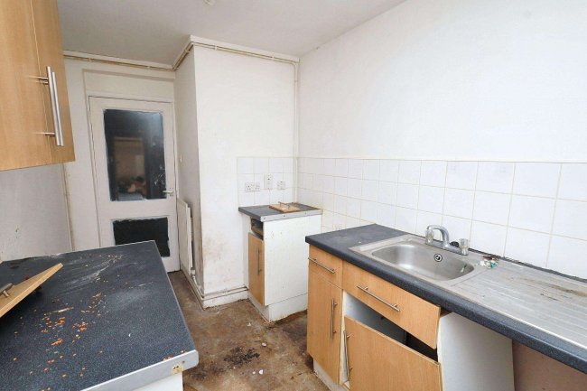 6A and 6B Crescent Road, Plaistow, London E13 0LT 8