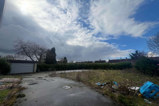 Land at Hawthorn Close, Hertford, Hertfordshire SG14 2DT 1