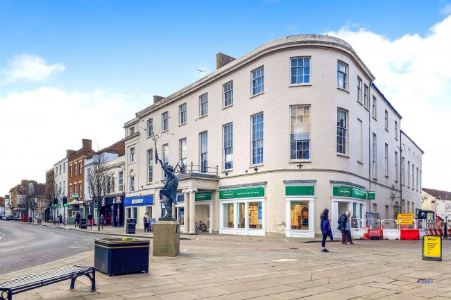 Royal Clarence House, High Street, Bridgwater, TA6 3BH 7