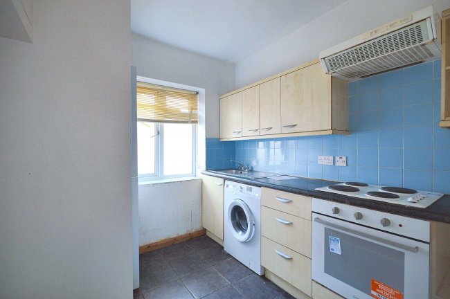 68 Empire Court North End Road Wembley, London, HA9 0AQ 2