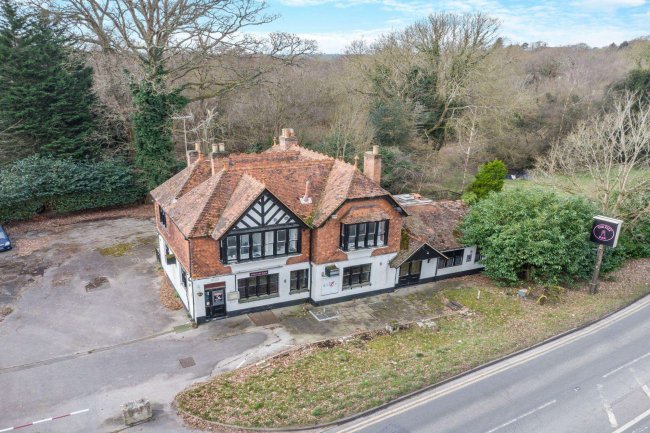 Former Zia Maria/Fizz Bar, London Road, Ascot, Berkshire, SL5 7DL 5