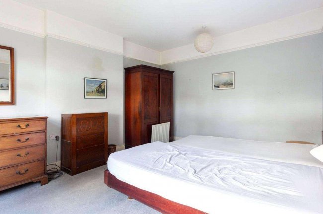 Muskegon, Lime Grove Avenue, Chilwell, Nottingham, NG9 4AR 5