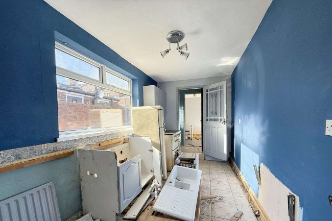 24 South View Terrace, Chilton Moor, Houghton Le Spring, DH4 5NP 5