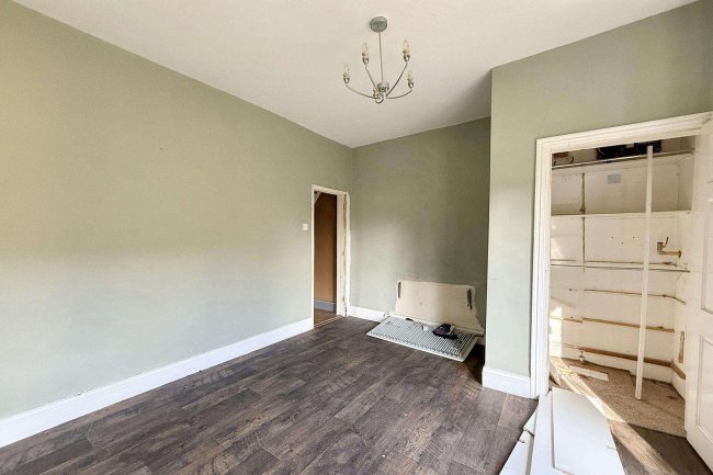 24 South View Terrace, Chilton Moor, Houghton Le Spring, DH4 5NP 5