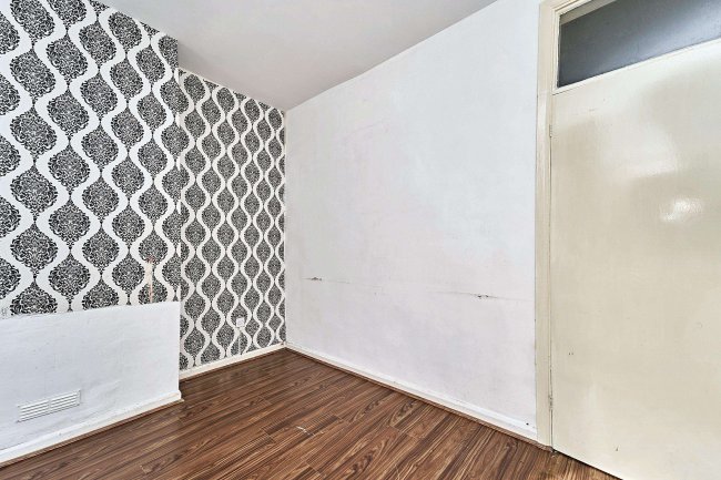 20 Grange Road, Birmingham, West Midlands B10 9QF 5