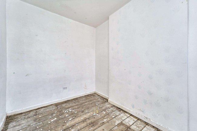 20 Grange Road, Birmingham, West Midlands B10 9QF 5