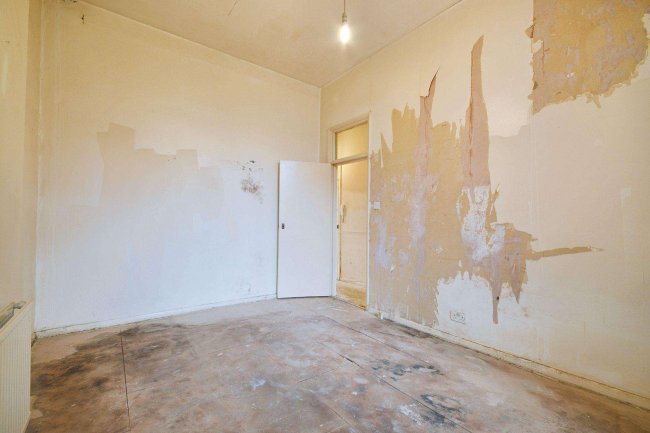 11b Chesterton Road, London W10 5LY 2