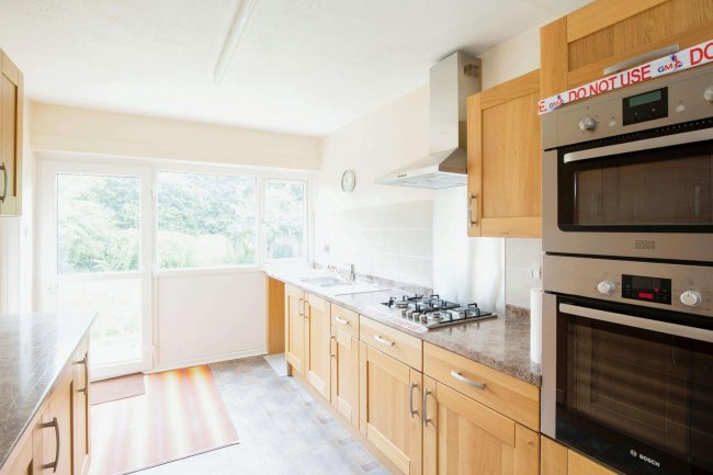 Ferrers, Church Street, Hampstead Norreys, Thatcham, RG18 0TD 8