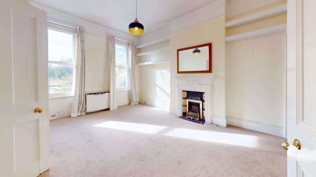 5 Coolhurst Road, Crouch End, London, N8 8EP 3