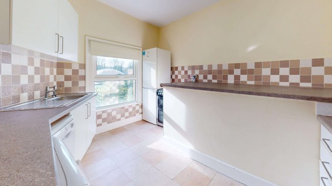 5 Coolhurst Road, Crouch End, London, N8 8EP 3