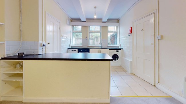 5 Coolhurst Road, Crouch End, London, N8 8EP 3