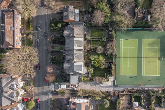 5 Coolhurst Road, Crouch End, London, N8 8EP 3