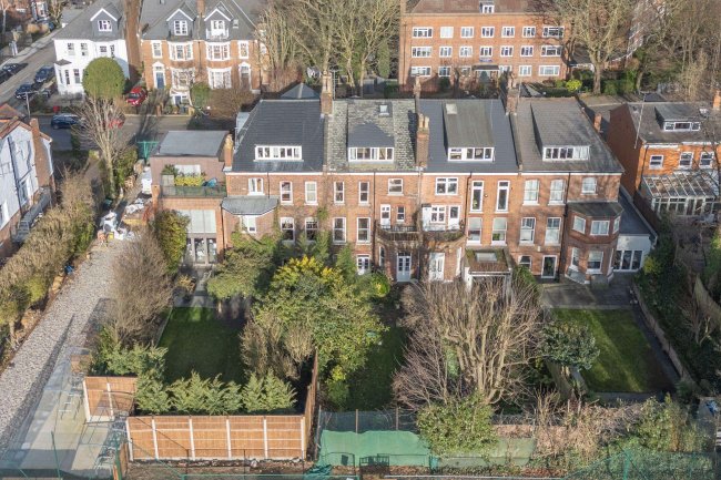 5 Coolhurst Road, Crouch End, London, N8 8EP 3