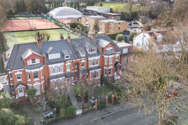 5 Coolhurst Road, Crouch End, London, N8 8EP 3