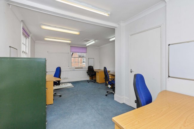 55a Baker Street, Reading, Berkshire, RG1 7XX 7