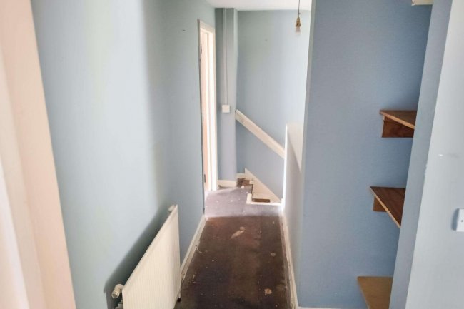 25 Griffith Street, Aberdare CF44 7LW 2