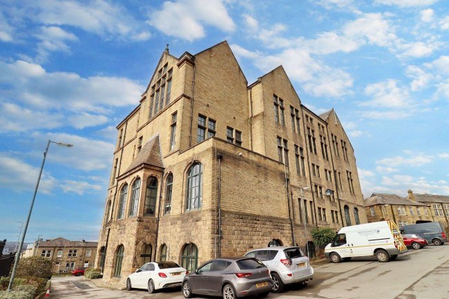 Flat 18 Byron Halls, Byron Street, Bradford, BD3 0AR 3