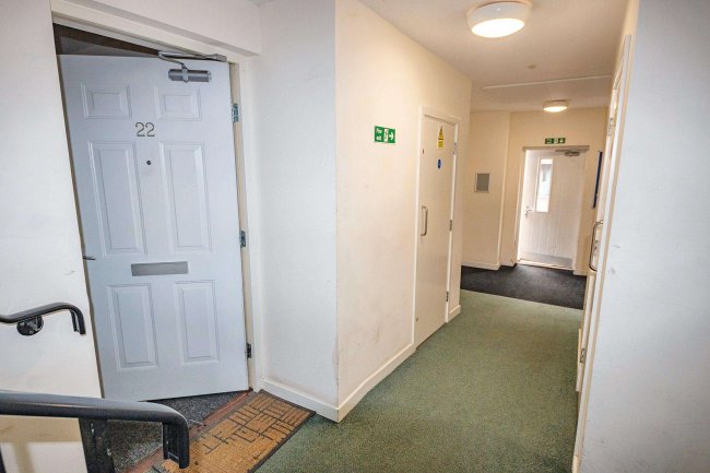 Flat 22 Amelia Court, Marston Road, Southampton, SO19 6DD 4