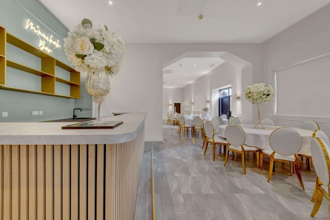 M'Nuchah, 392 Camden Road, London, N7 0SJ 3