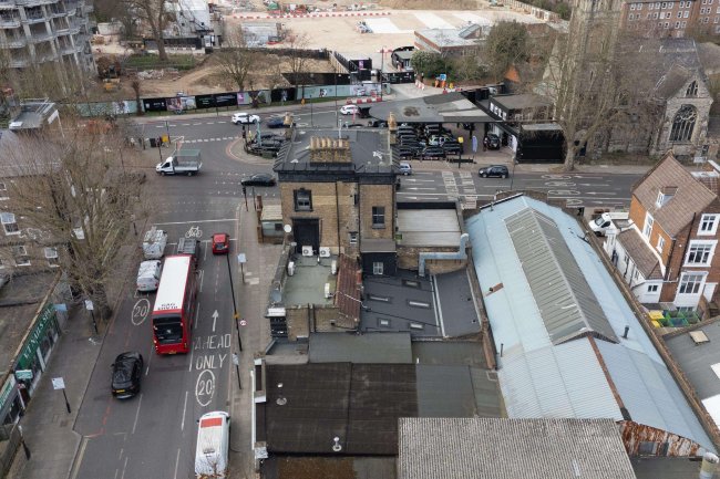 M'Nuchah, 392 Camden Road, London, N7 0SJ 3