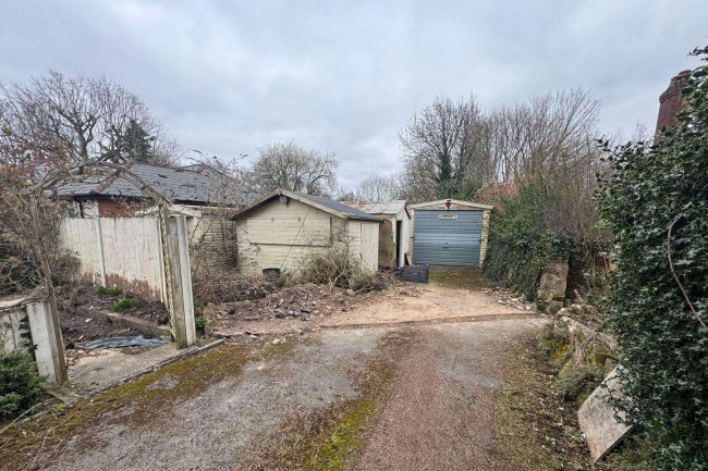 Glebe Bungalow, Ludlow Drive, Stirchley Village Telford, Shropshire, TF3 1DY 2