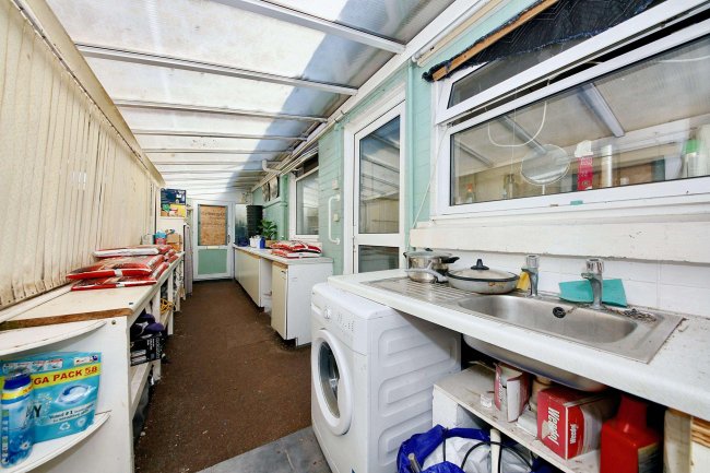 Glebe Bungalow, Ludlow Drive, Stirchley Village Telford, Shropshire, TF3 1DY 2