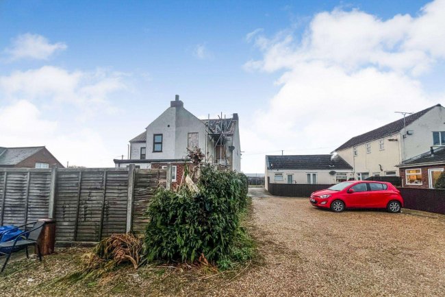 4 Neville Road, Norwich, NR7 8DS 8