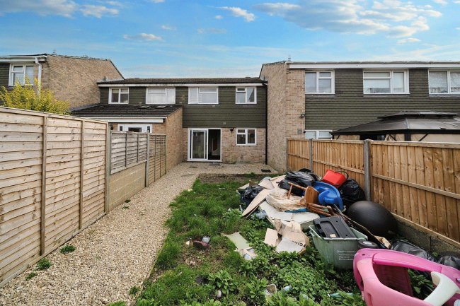 7 Wordsworth Road, Thatcham, Berkshire, RG18 3FP 7