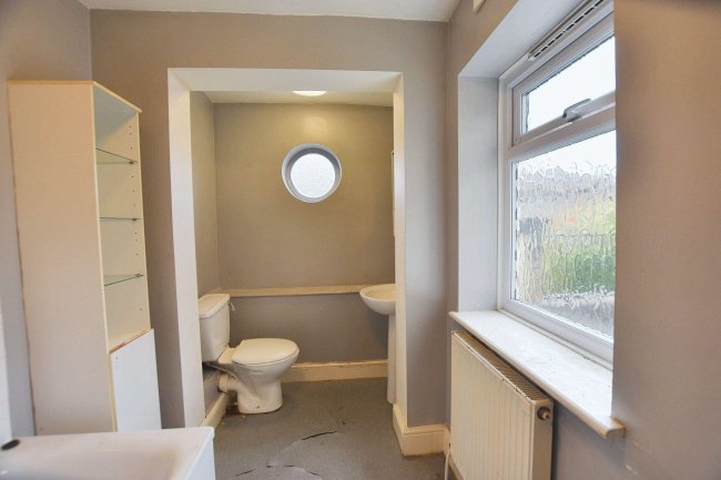 32 Robson Road, West Norwood, London, SE27 9LA 8