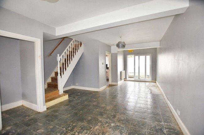 32 Robson Road, West Norwood, London, SE27 9LA 8