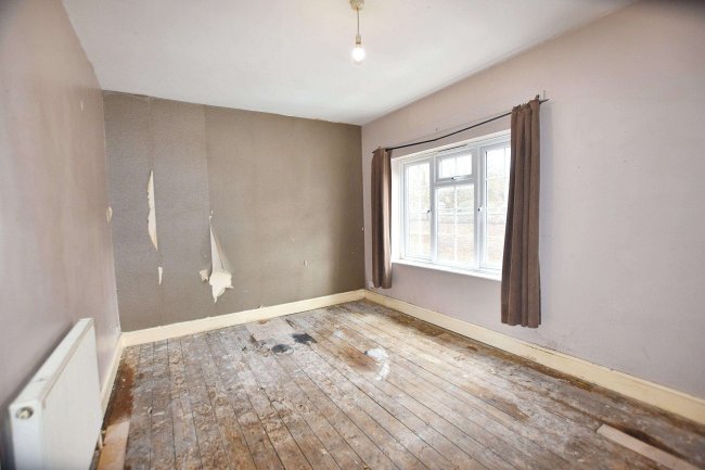 32 Robson Road, West Norwood, London, SE27 9LA 8