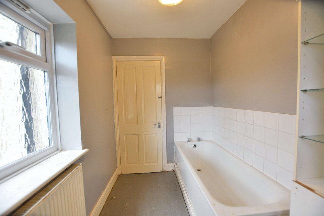 32 Robson Road, West Norwood, London, SE27 9LA 8