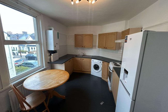 40/42 Brookwood Road, Southfields, London, SW18 5BQ 8