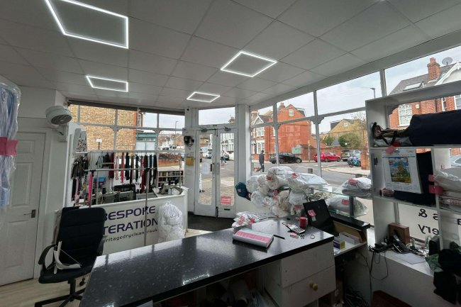 40/42 Brookwood Road, Southfields, London, SW18 5BQ 8