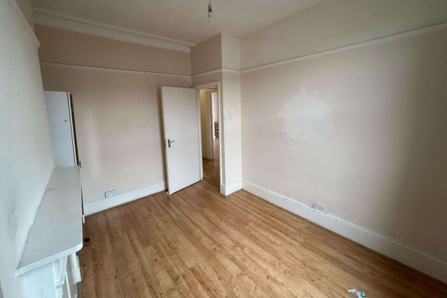 40/42 Brookwood Road, Southfields, London, SW18 5BQ 8