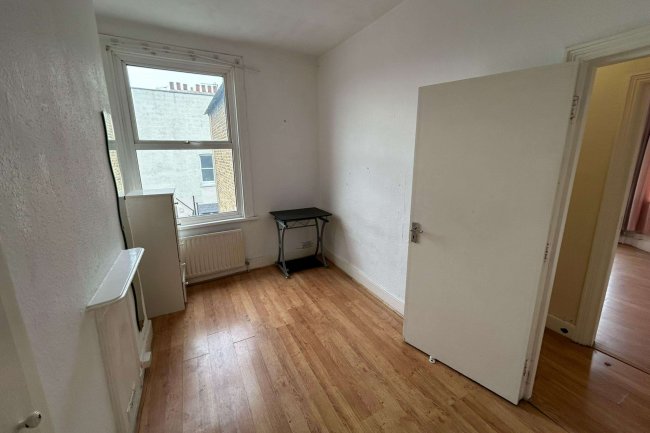 40/42 Brookwood Road, Southfields, London, SW18 5BQ 8