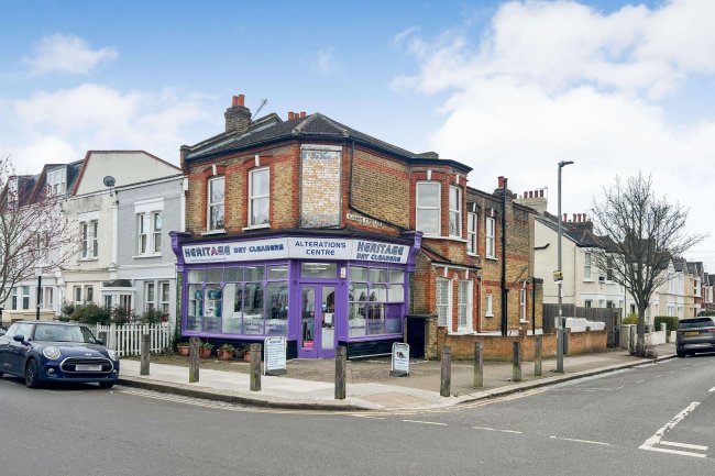 40/42 Brookwood Road, Southfields, London, SW18 5BQ 8