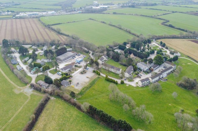 Carvynick Estate, Summercourt, Newquay, Cornwall, TR8 5AF 7