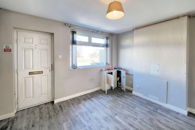 90 Burnthouse Road, Heanor, DE75 7GT 2