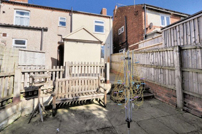 90 Burnthouse Road, Heanor, DE75 7GT 2