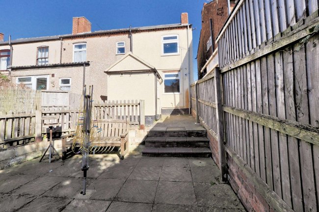 90 Burnthouse Road, Heanor, DE75 7GT 2