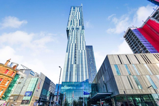 Flat 4401 Beetham Tower, 301 Deansgate, Manchester M3 4LQ 9