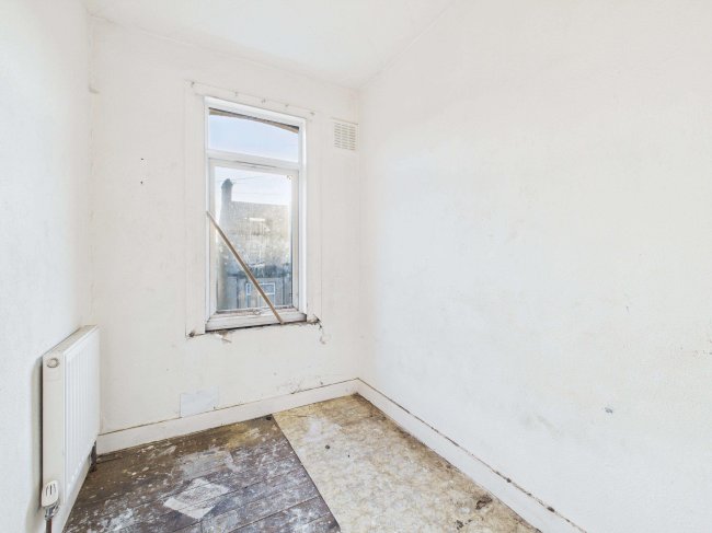 22 Malcolm Road, South Norwood, London, SE25 5HG 8