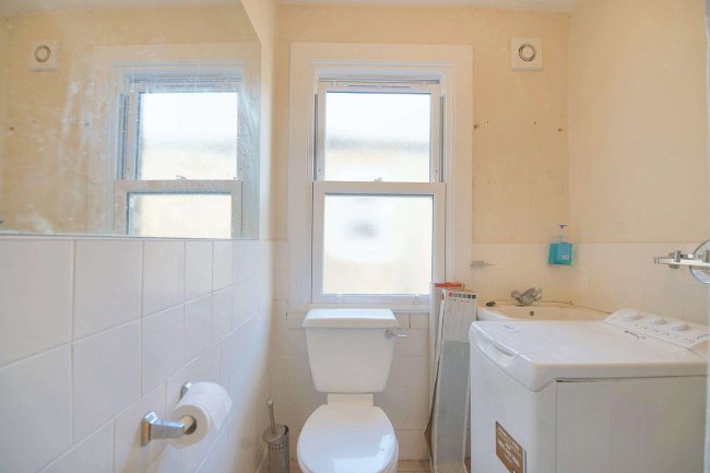 Flat 3, 2 Buxton Road, Willesden, London NW2 5BJ 9